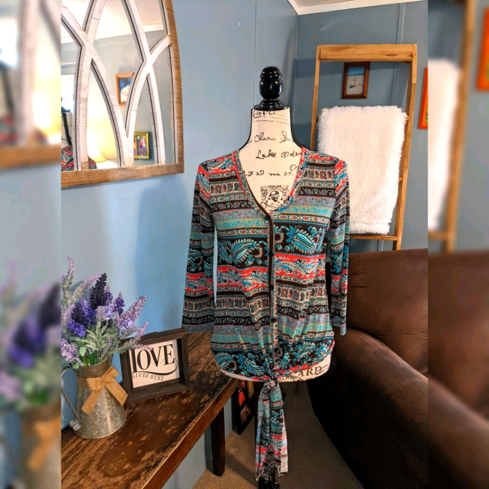 Paisley print tie front top